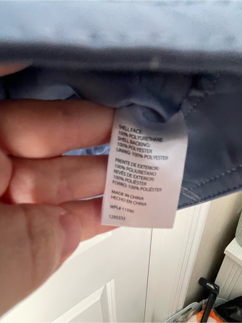 Weatherproof jacket - Picture 3 of 5